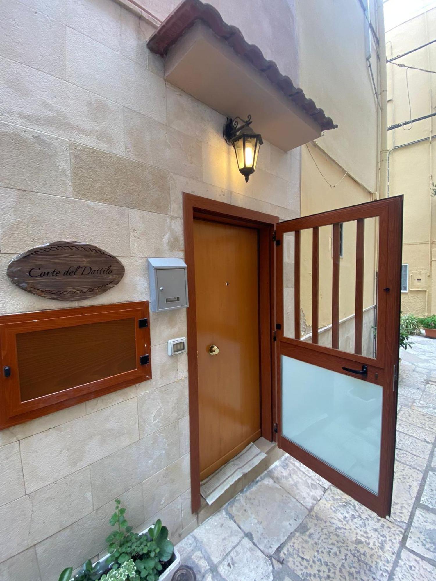 Corte Del Dattilo Nel Borgo Antico 巴里 外观 照片